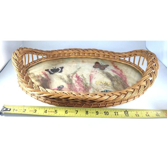 Vintage Wicker Serving Tray W/Floral & Butterfly Design-Piece Broken Near Handle - Picture 7 of 9